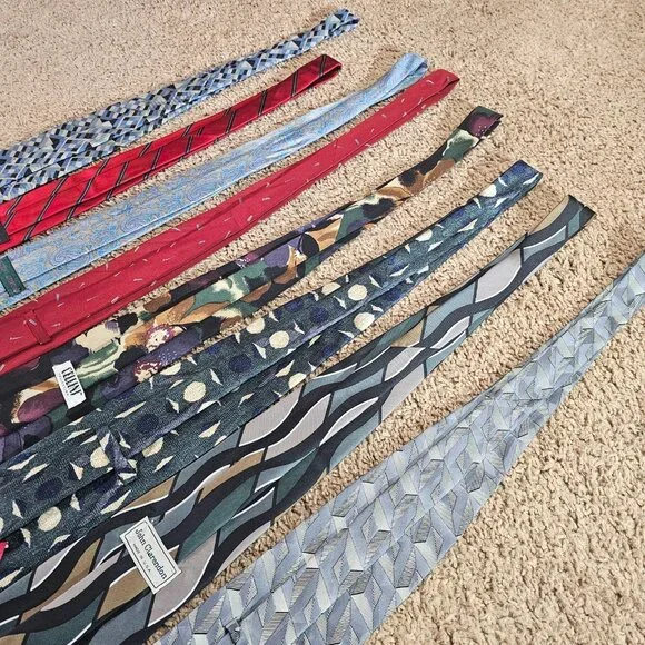Lot of 8 Men 100% Silk Neckties Mixed Patterns Anthony Foxx Cellini Liz K + more - Picture 9 of 9